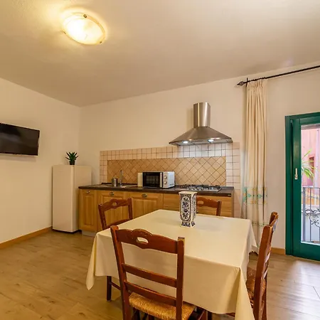 Sardinian Gallery Fonte Apartman