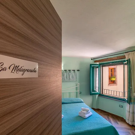 Sardinian Gallery Fonte Apartman *