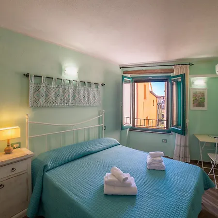Sardinian Gallery Fonte *